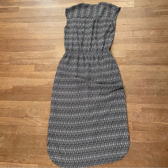 Dalia black and white sleepless lined maxi dress size small S B17 - Picture 4 of 4